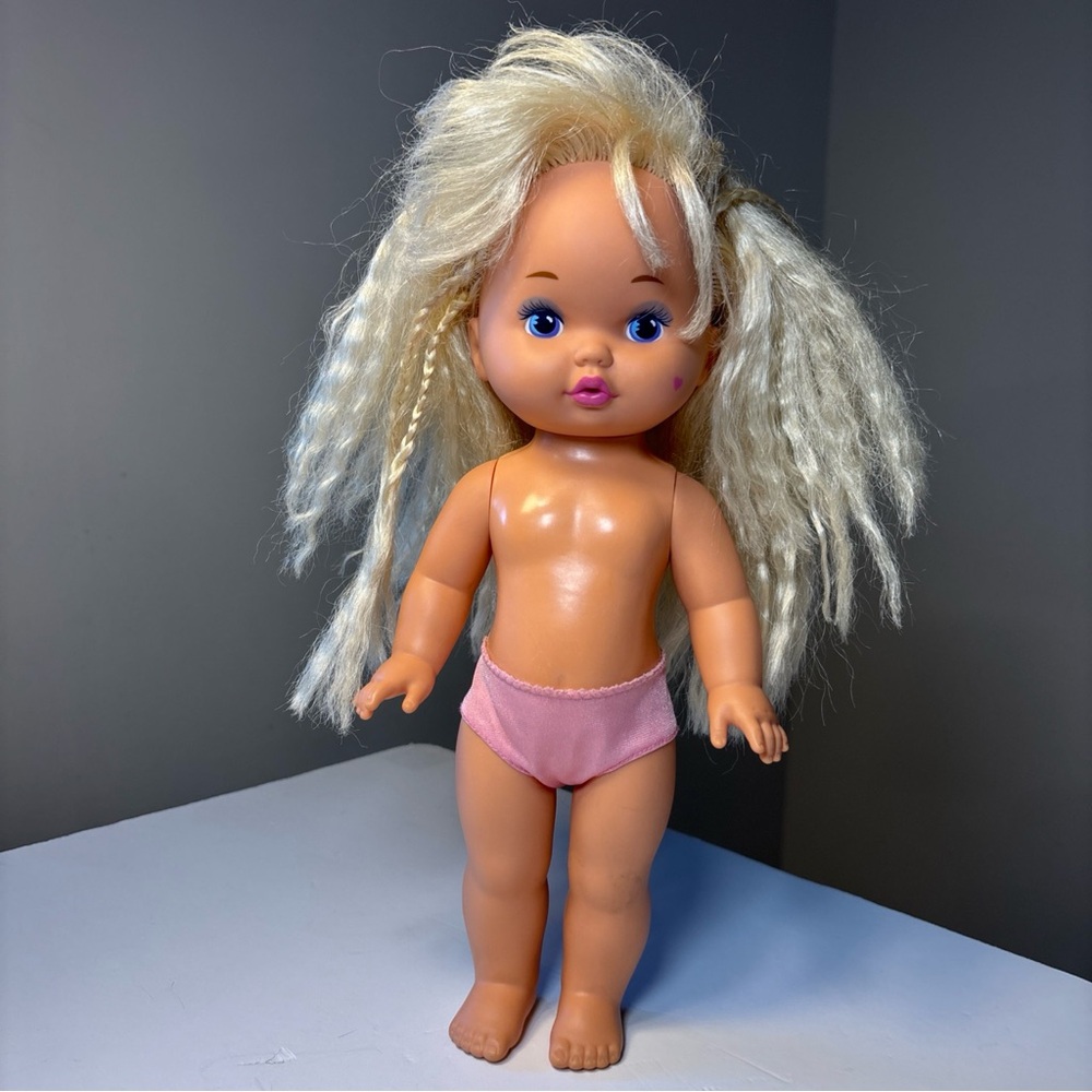 💄 Vintage 1983 Little Miss Make-Up Doll by Mattel – Blue Hair Streak